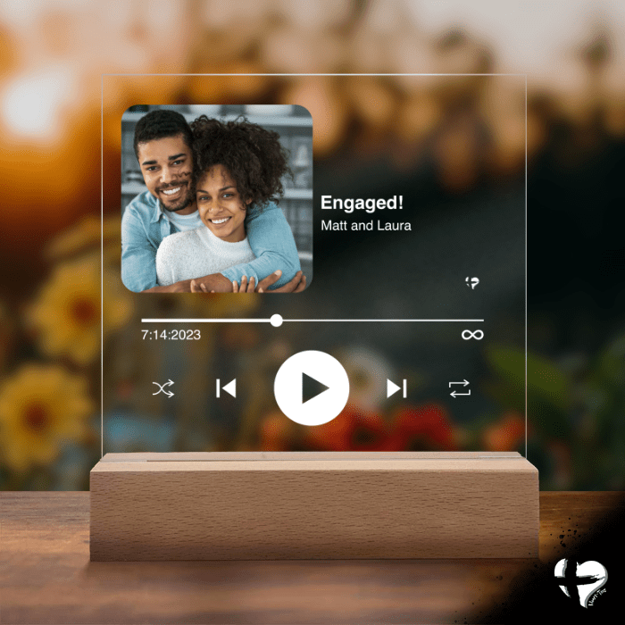 We're Engaged Song Plaque HGF#347AP Jewelry