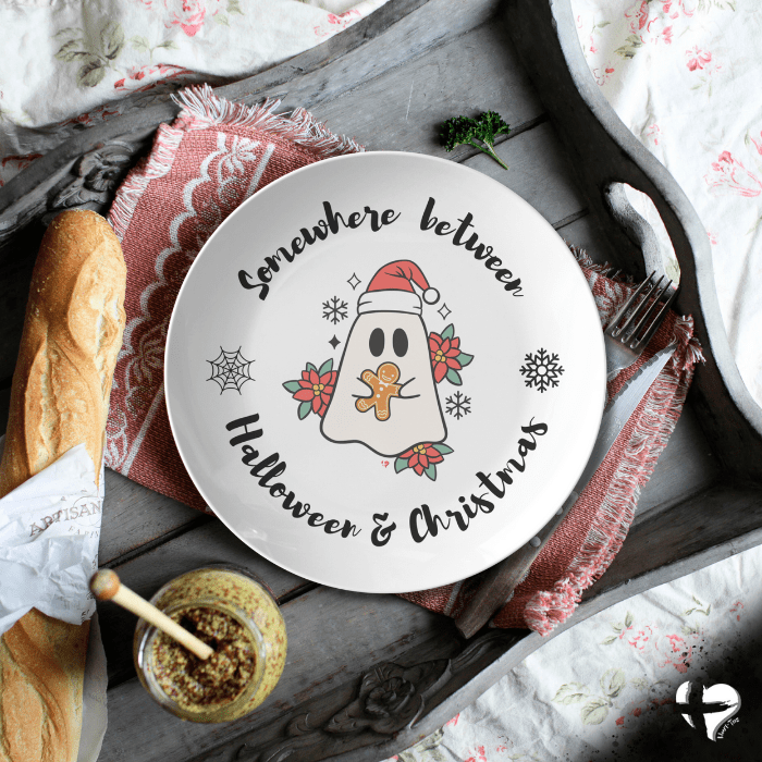 Happy Hallothanksmas Custom Plate - THG#354DP Kitchenware 