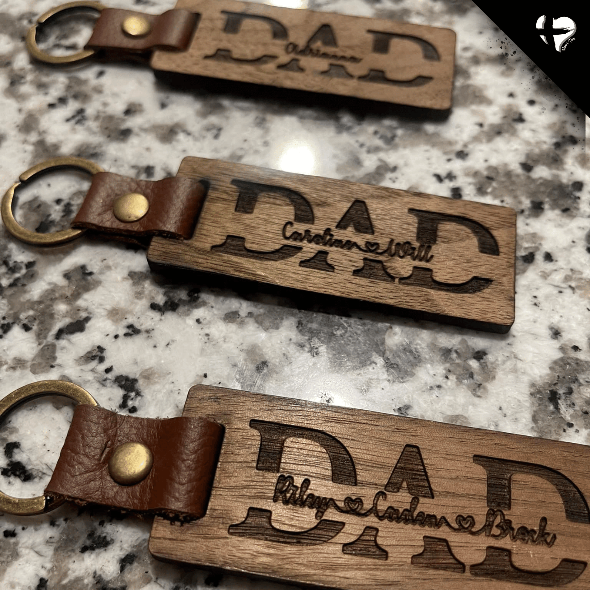 Dad - Kid Names - Engraved Wooden Keychain custom 