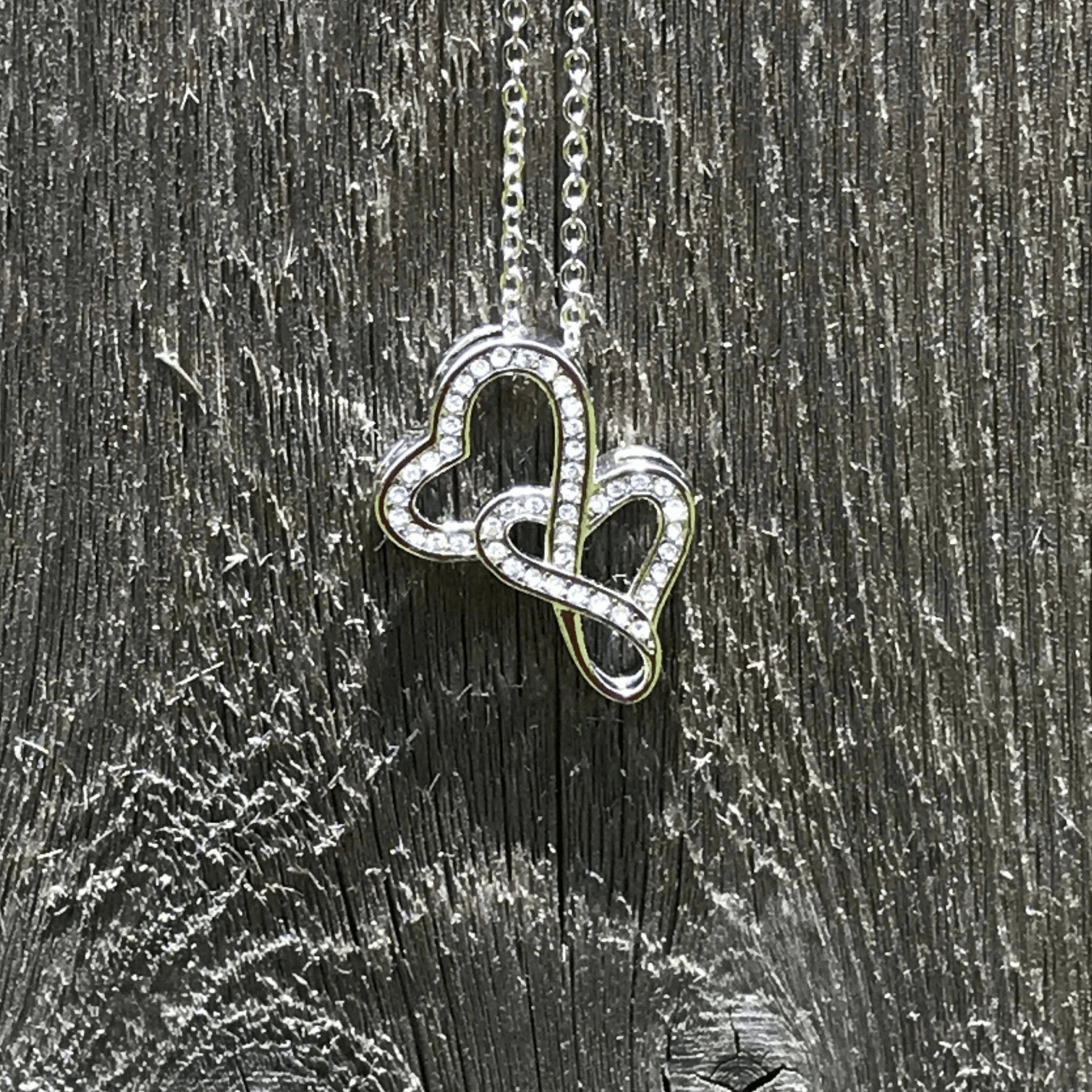 Mom Superhero, Mom Heart Necklace, Mother gift, Mom birthday gift, superhero necklace, Wonder Mom, Mom My Hero, Mom My Heart, Mom Cape Jewelry 